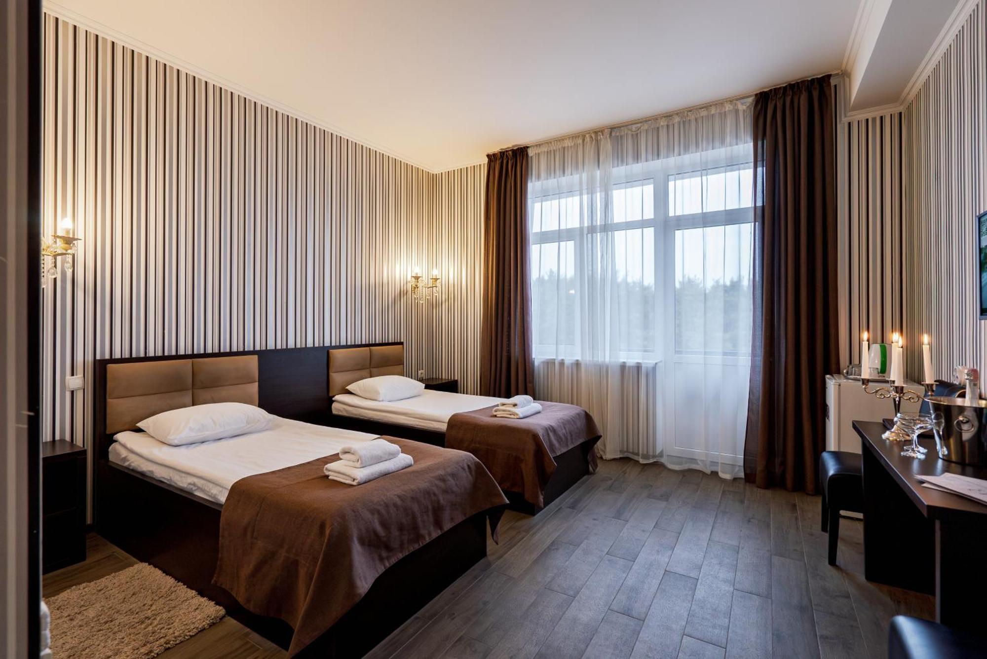 Congress Hotel Verhovina Petropavlovskaya Borshchagovka Esterno foto