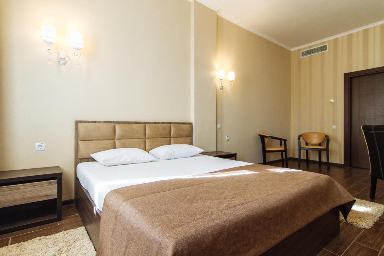 Congress Hotel Verhovina Petropavlovskaya Borshchagovka Esterno foto